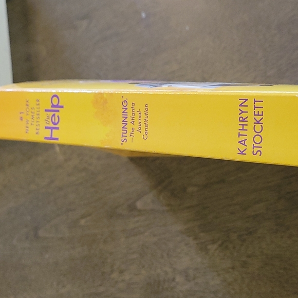 📚The Help Book📚 🏠 - Picture 5 of 5